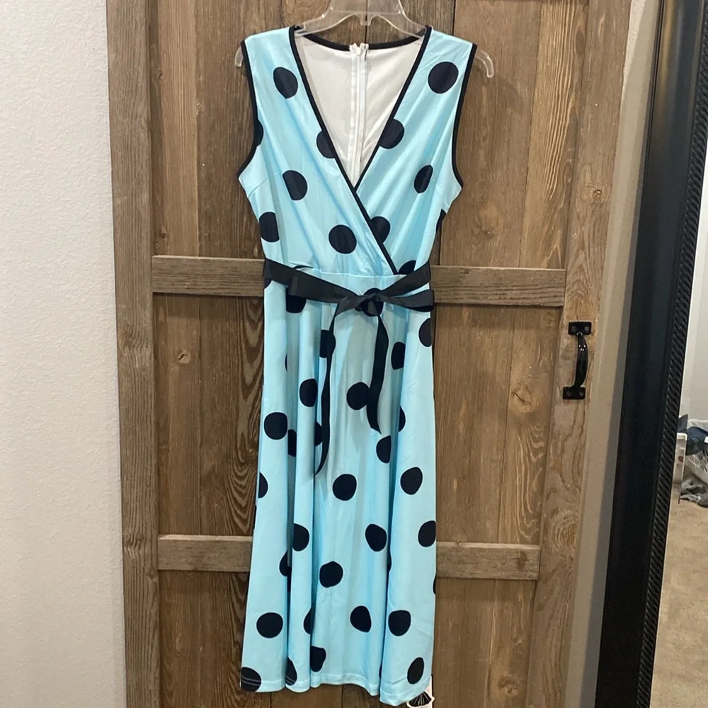 Blue Polka dot dress - Picture 4 of 9